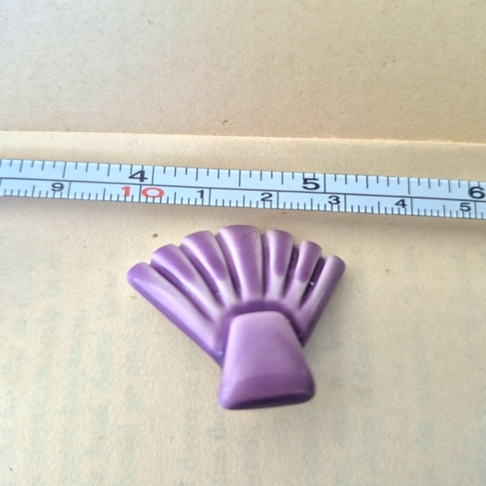Purple Shell-Shaped Earrings - Picture 7 of 7
